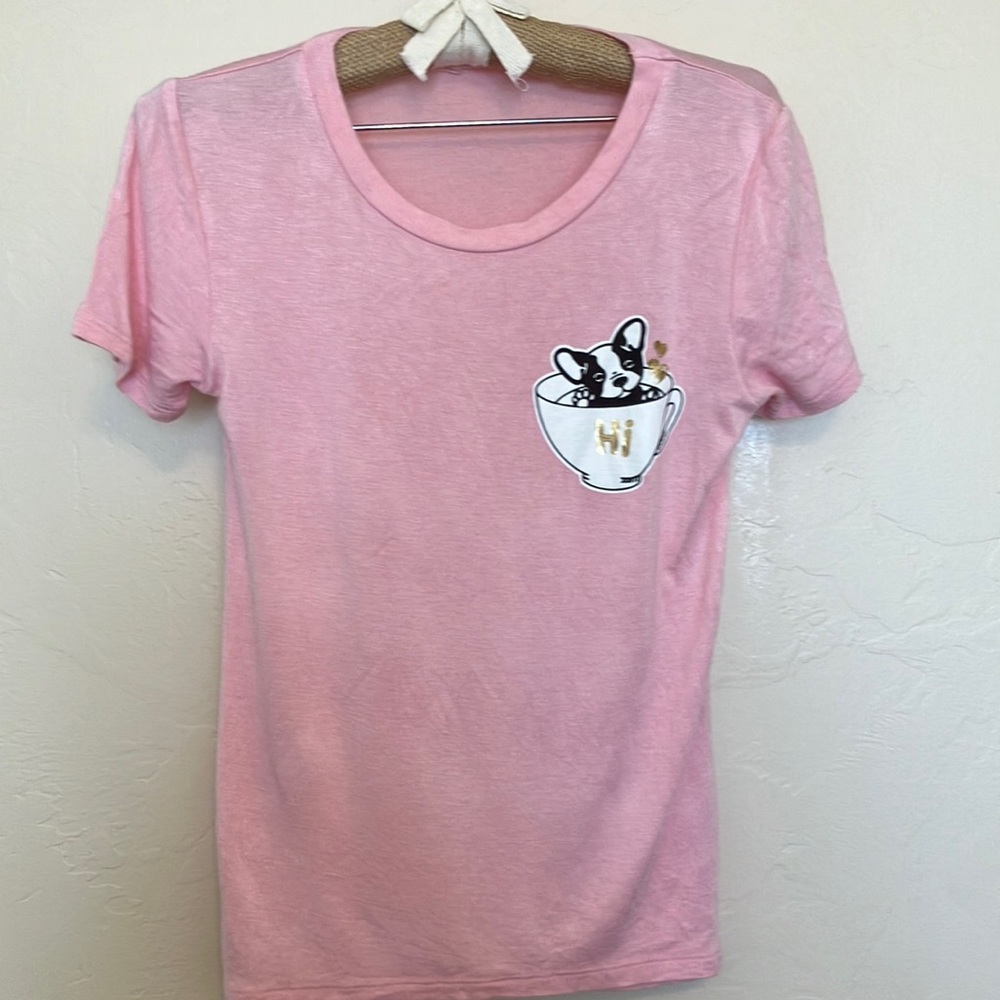 Occasion Pink T-shirt Puppy in a Teacup; Size S.